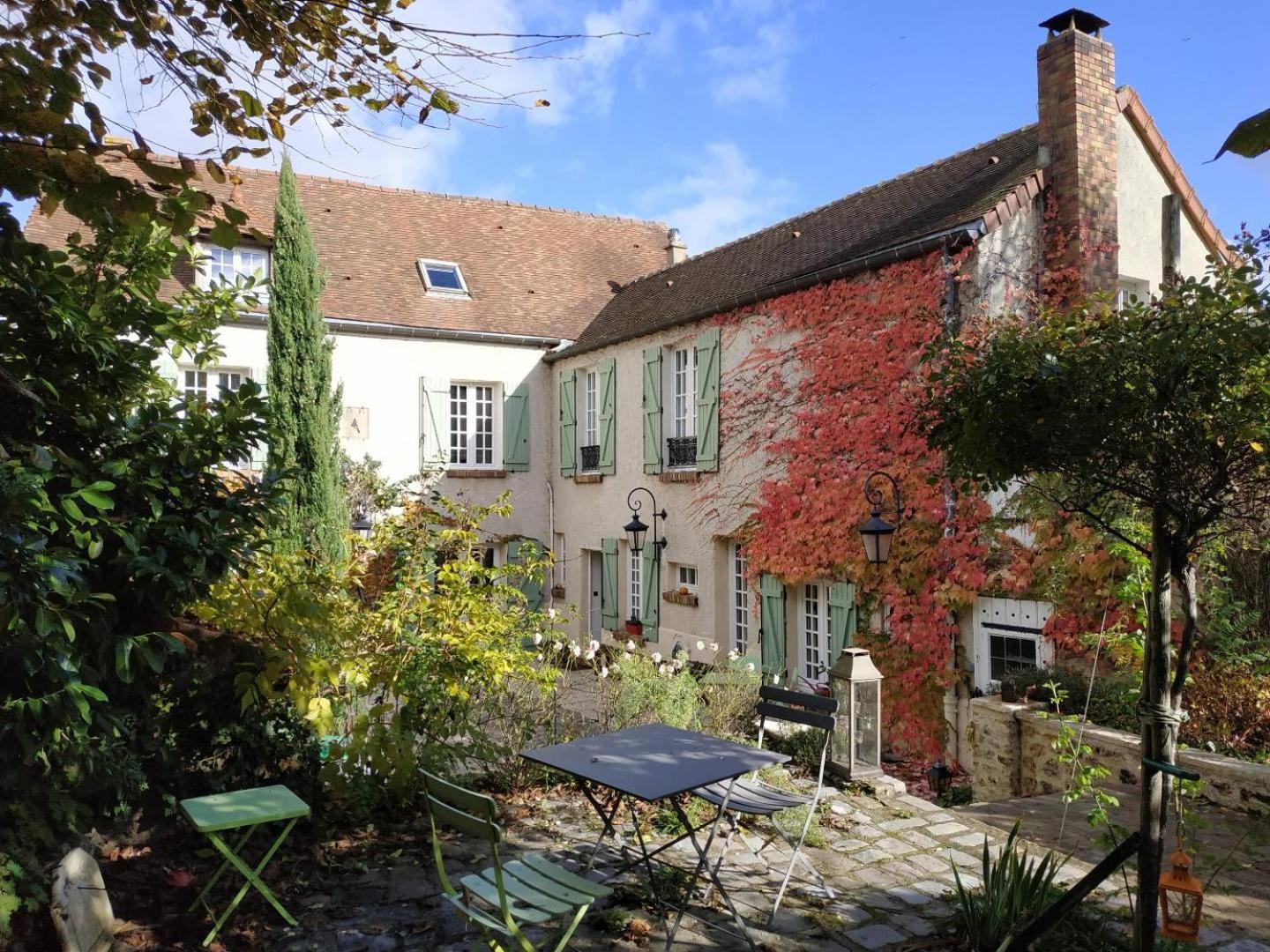 Maison D'Hotes La Source Magny-les-Hameaux Extérieur photo